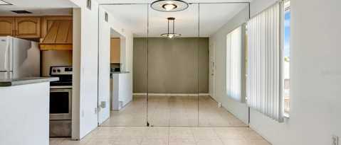 Photo - 9960 5th St N