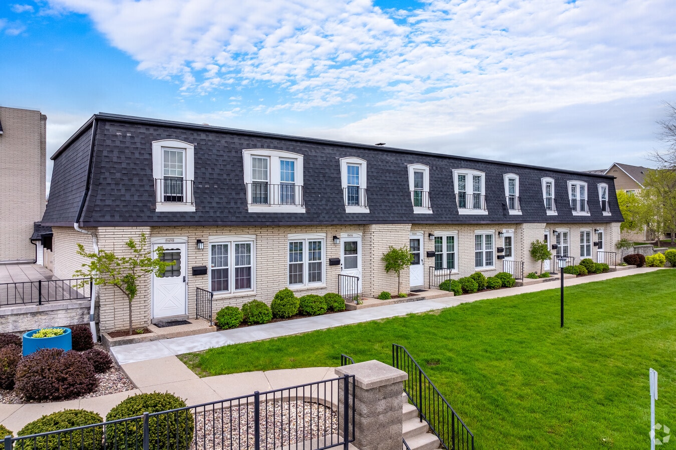 Photo - Cherrywood Village Condominium