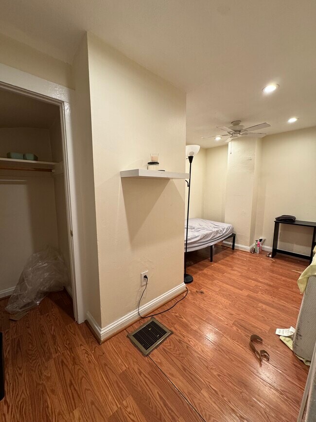 Photo - 108 Hyde Park Ave Unidad 1