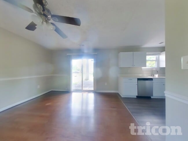 Photo - 1203 Addison Ct