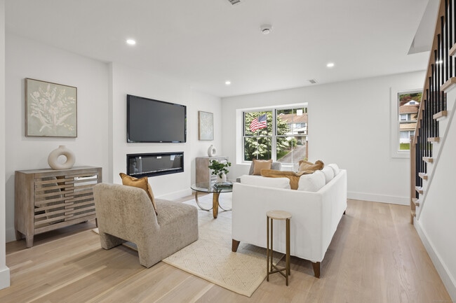 Photo - 26 Homestead Ln Unit A