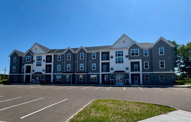 Building Photo - 1303 John Vanzandt Dr