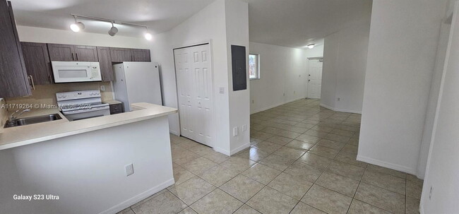 Photo - 935 NE 33rd Terrace Condo Unit 204