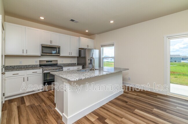 Photo - 5163 Runnerstone Rd