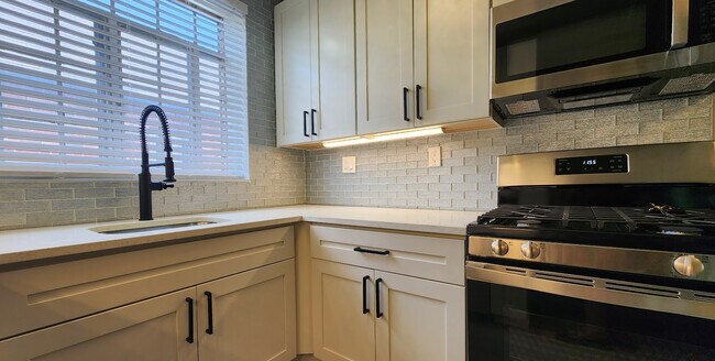 Photo - 6226 Nottingham Ave Unit 1