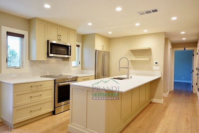 Photo - 62 Dunfries Terrace