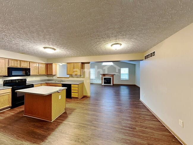 Photo - 4308 Shady Meadows Dr