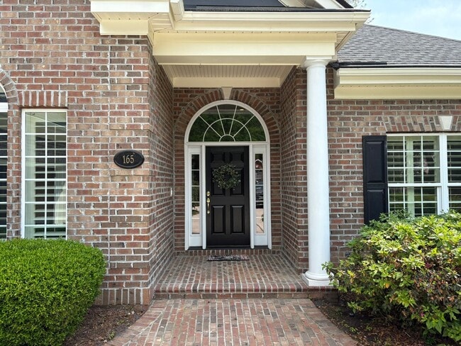 Photo - 165 Greenbriar Ave