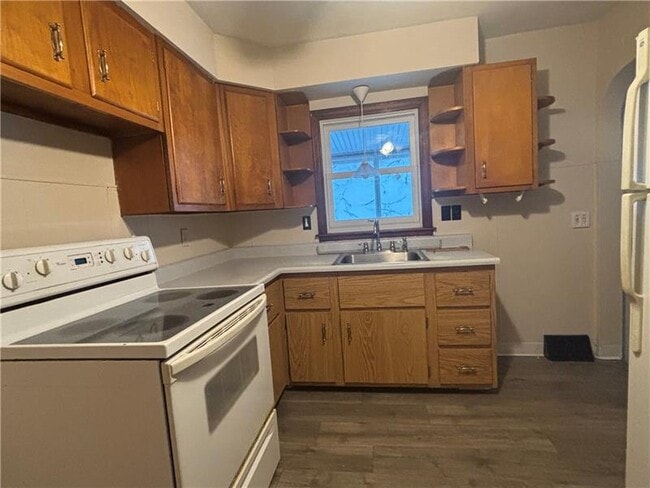 Photo - 121 Panorama Dr