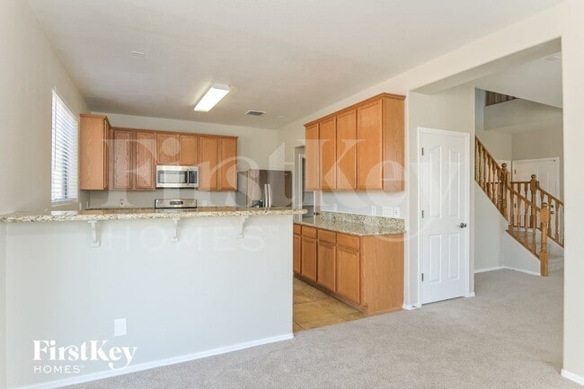 Photo - 1320 S Woodbine Ln