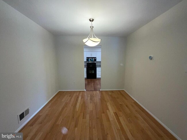 Photo - 1200 Alexander Ave