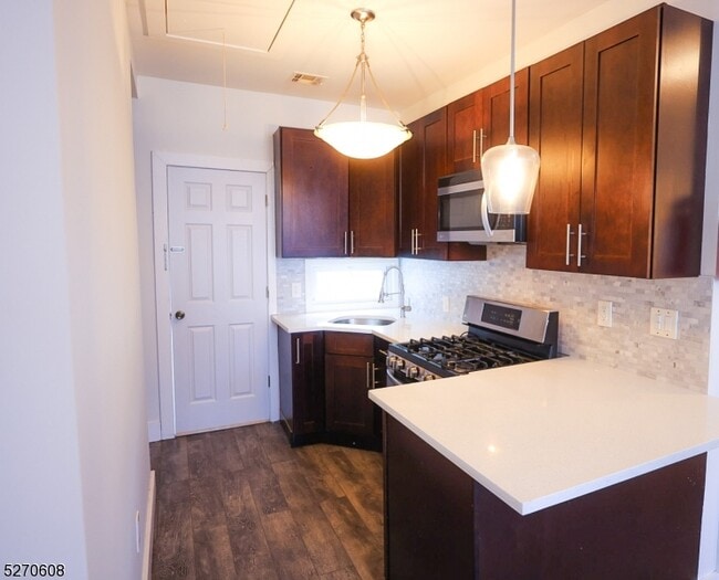 Photo - 290 21st St Rental