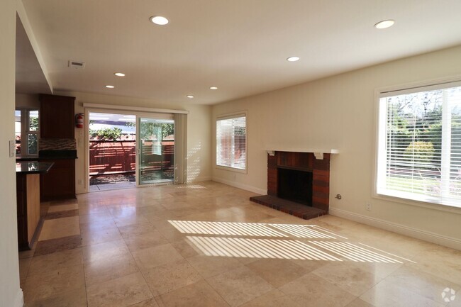 Building Photo - Gorgeous Newbury Park Family Neighborhood ... Rental