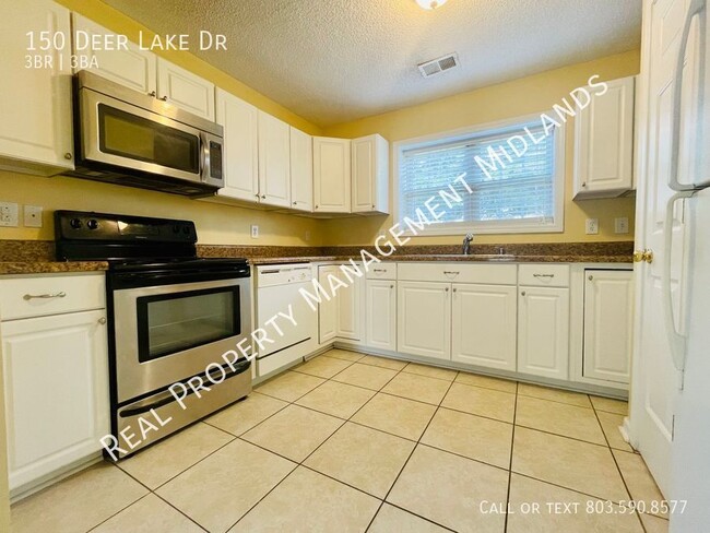 Photo - 150 Deer Lake Dr