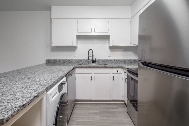 Photo - Elmington Park Flats