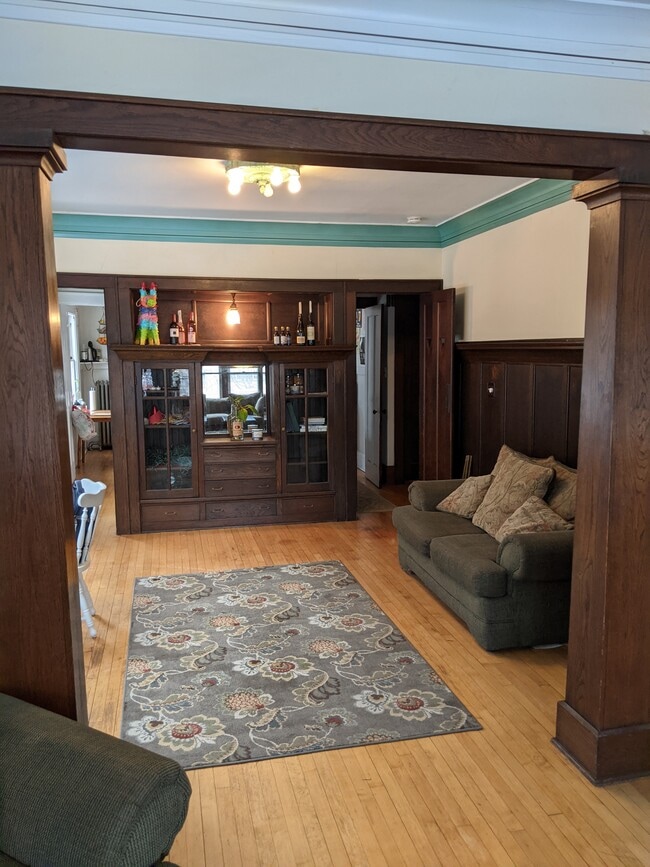 Photo - 2959 N Frederick Ave Unit 2959