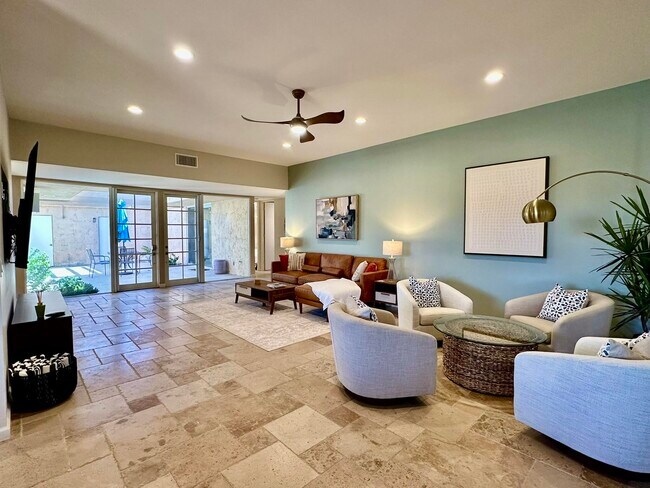 Photo - 76705 Sandpiper Dr