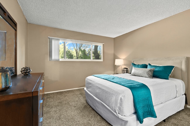 Vista Apartments
