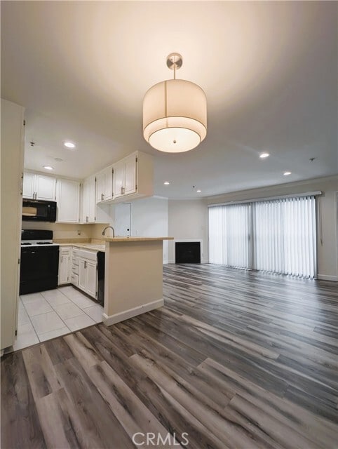 Photo - 11162 Camarillo St Unit 307