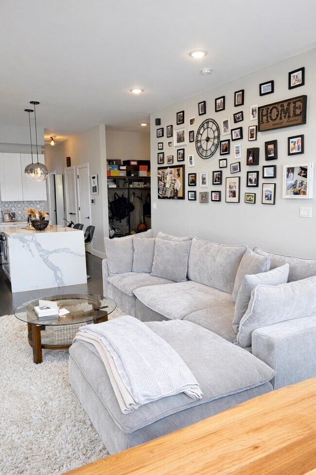 Photo - 192 Congress St Unit 2