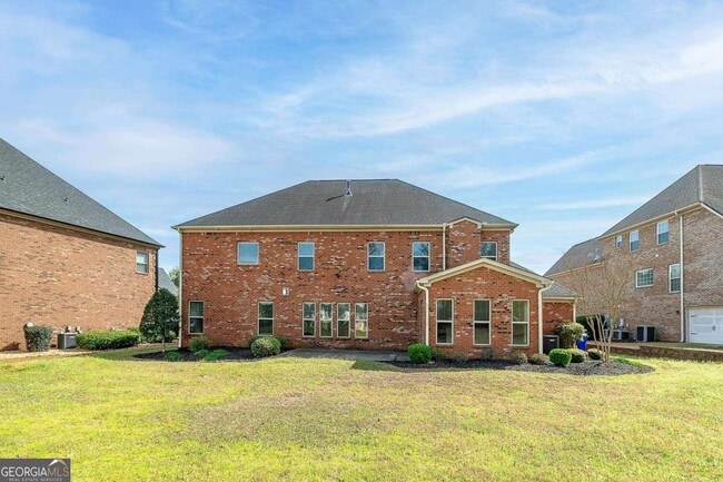 Photo - 344 Langshire Dr