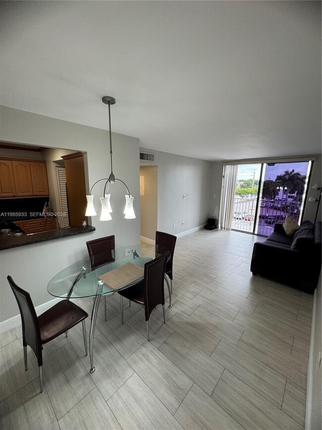 Photo - 8075 NW 7th St Unit 403