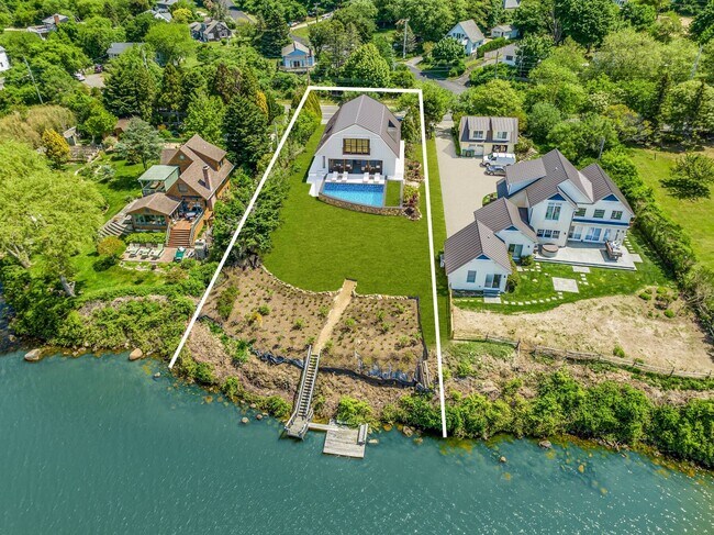 Photo - 137 S Edgemere St