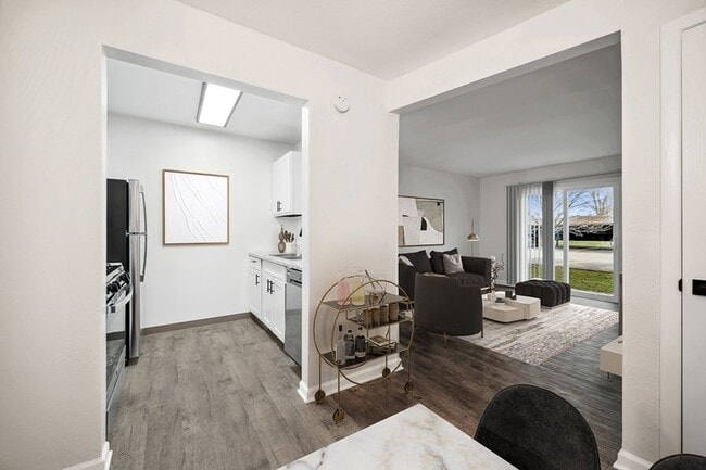 Photo - ReNew Prairie Park Apartamentos