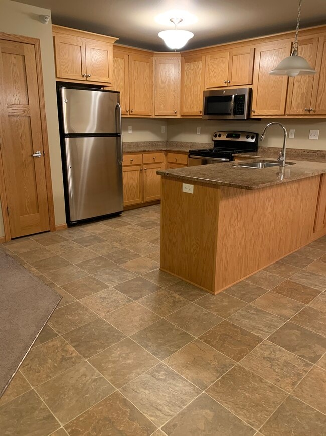 Stonewood Apartments