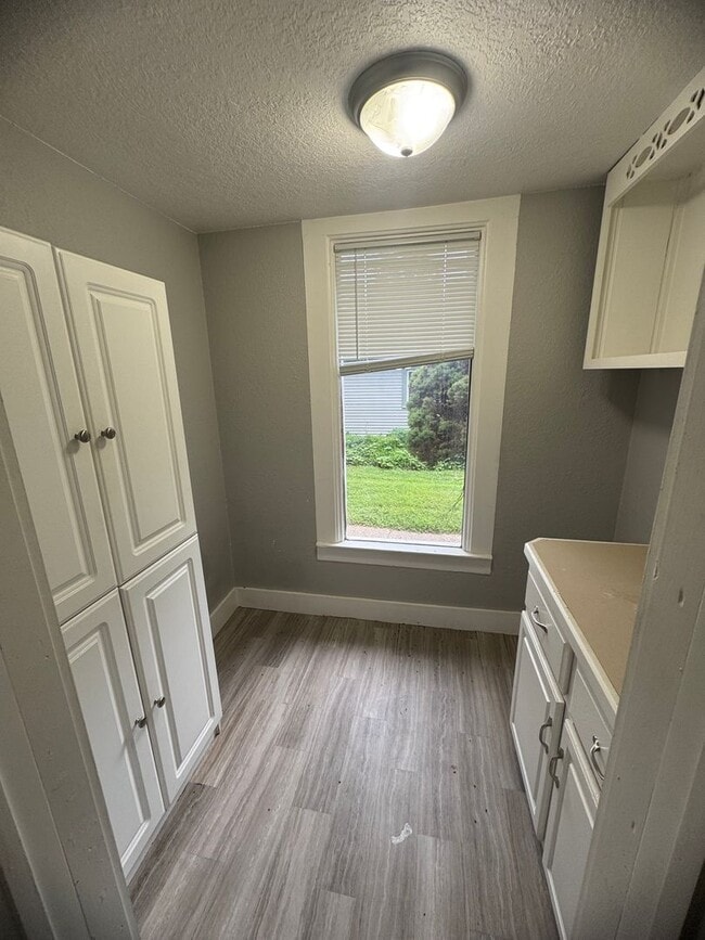 Photo - 4 bedroom, 2 bath house in Davenport