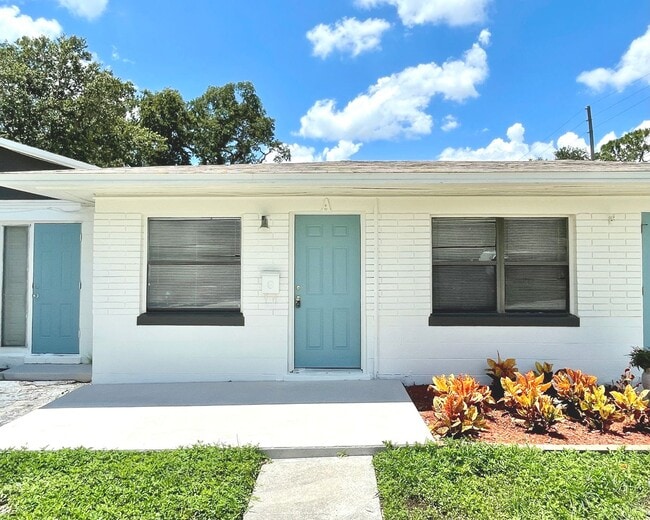 Kenwood Villas