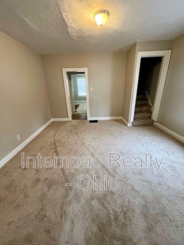 1252 E 23rd Ave