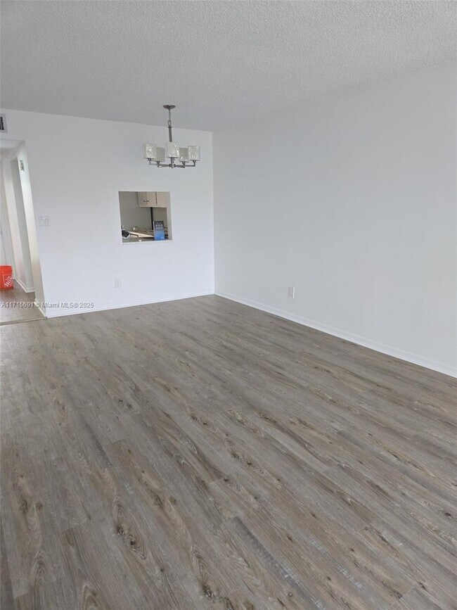 Photo - 5860 NW 64th Ave Unit 311