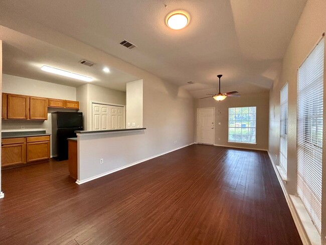 Building Photo - 12303 Abney Dr Unit A