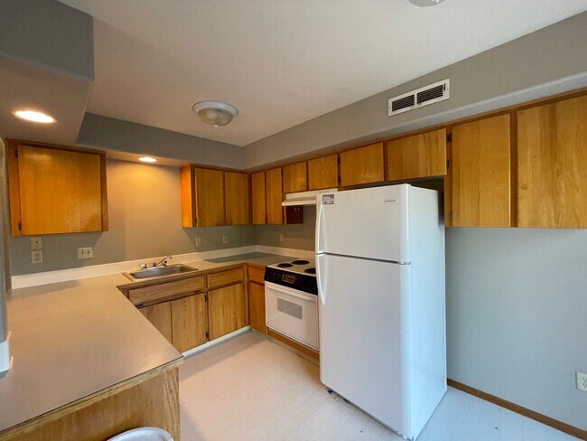 Photo - 4195 SE Oak St