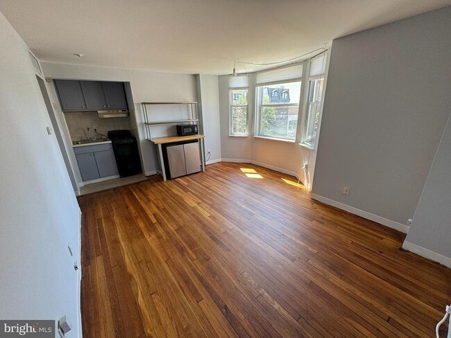 Building Photo - 2135 Walnut St Unit 401 Rental