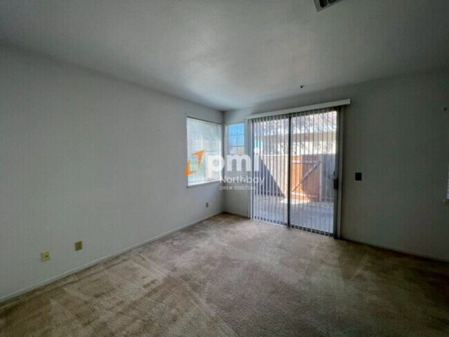 Photo - 58 Manchester Dr