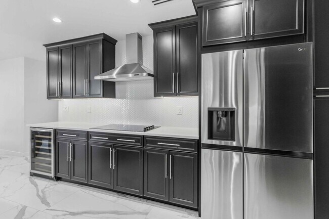 Photo - 107 Oak Crest