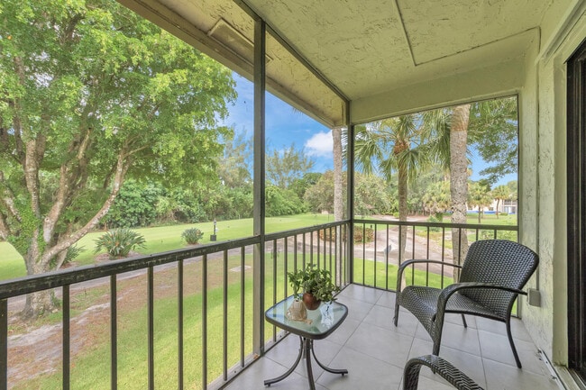 Photo - 21866 Cypress Cir Unit 31e