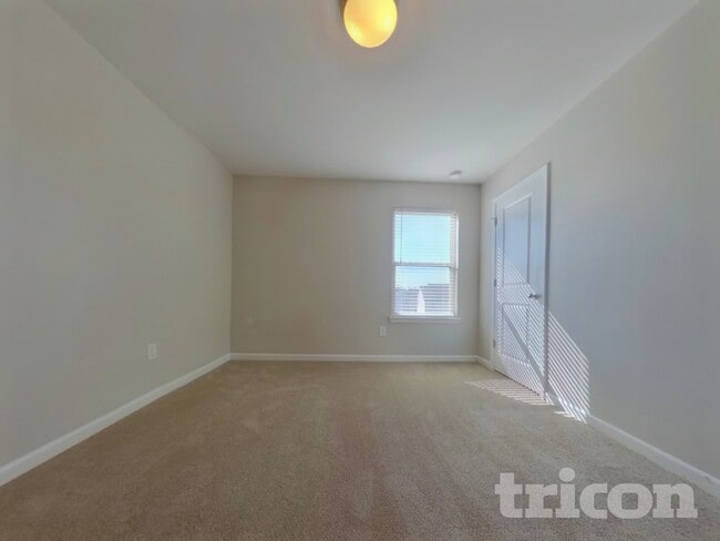 Photo - 4691 Electric Ave SW