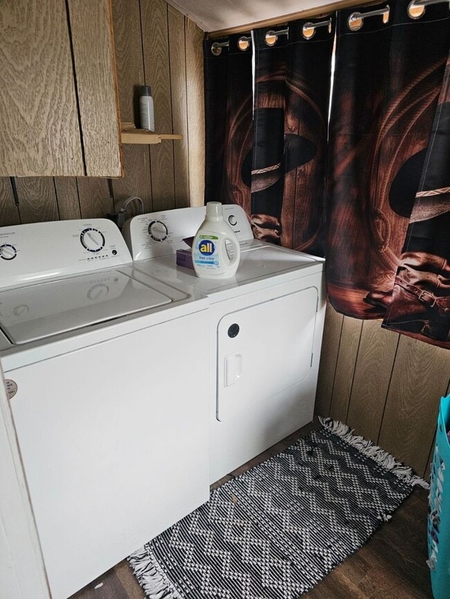 Photo - 3 Bedroom House in Ackley