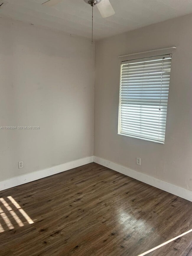 Photo - 2214 N 25th Ave Unidad 2216-2