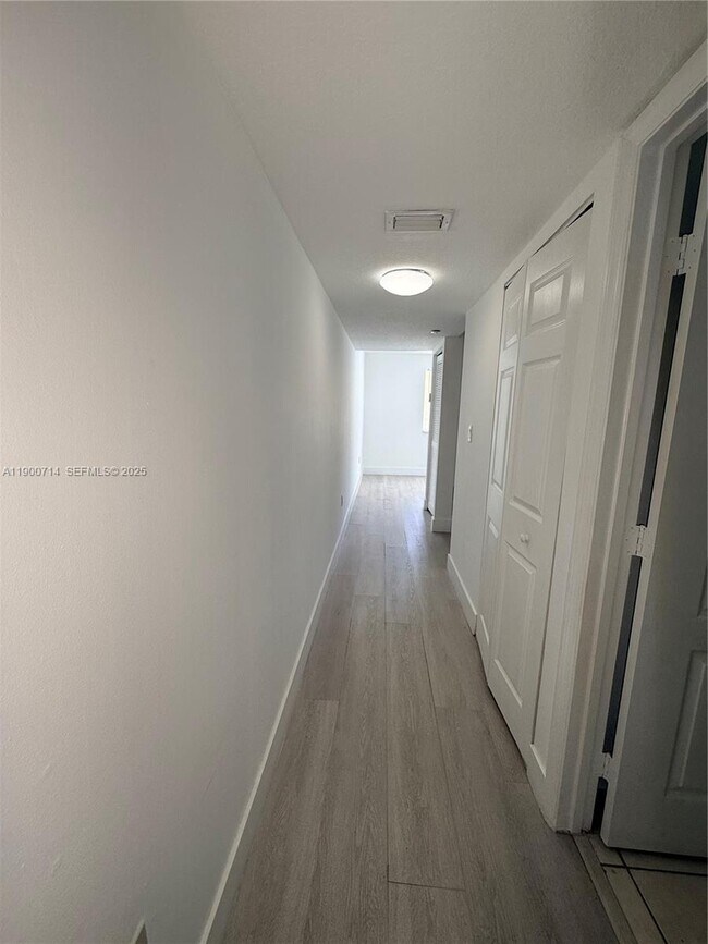 Photo - 12605 SW 91st St Unidad 214