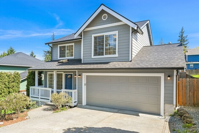 Photo - Beautifully Finished Home In A Great Location!
