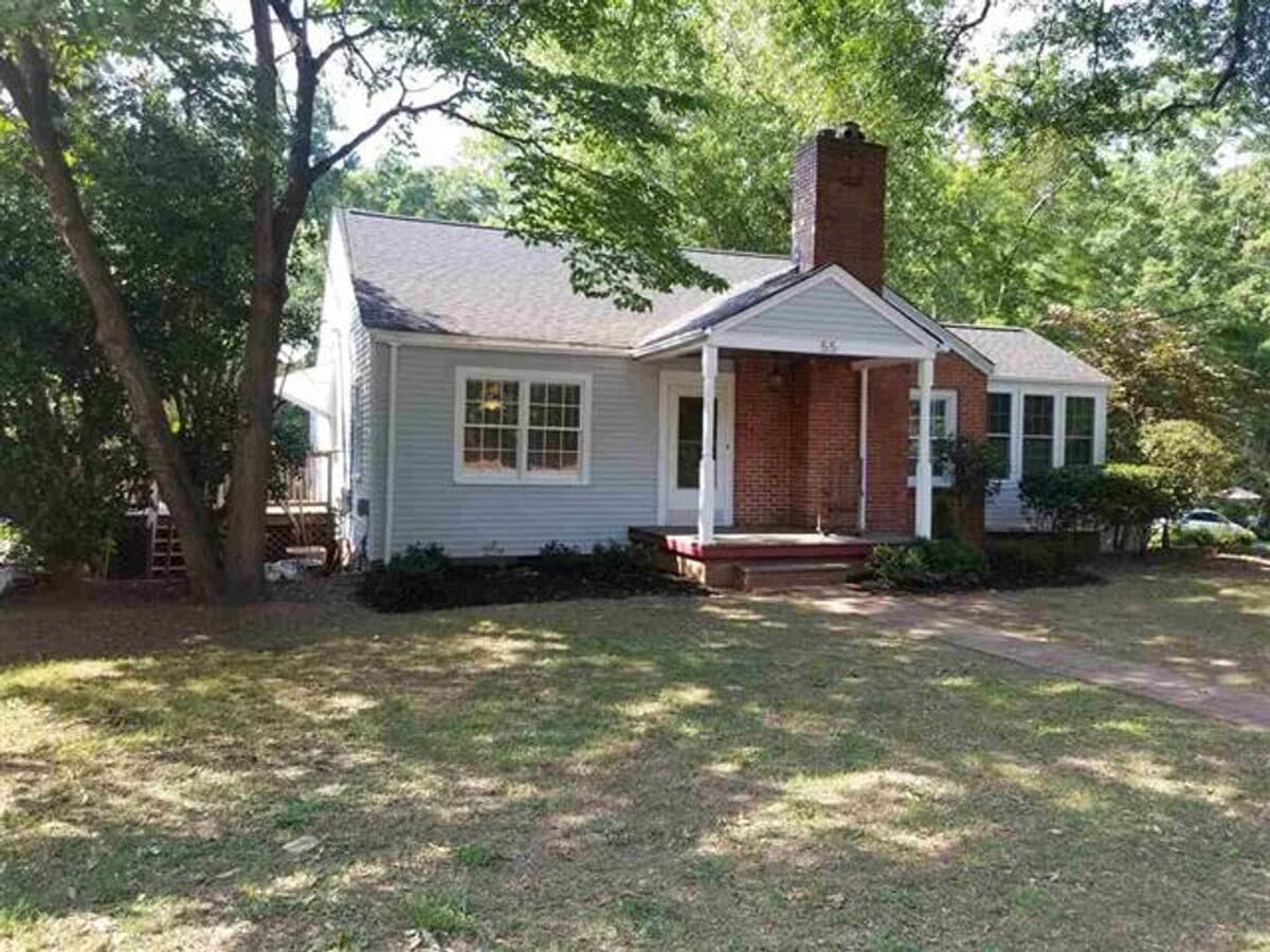 Cozy 4 Bed 2 Bath Home in Greenville - Cozy 4 Bed 2 Bath Home in Greenville