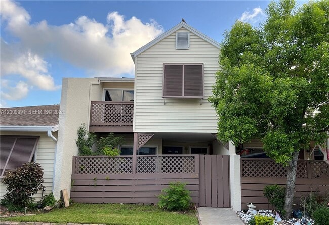 Building Photo - 4952 N Hemingway Cir