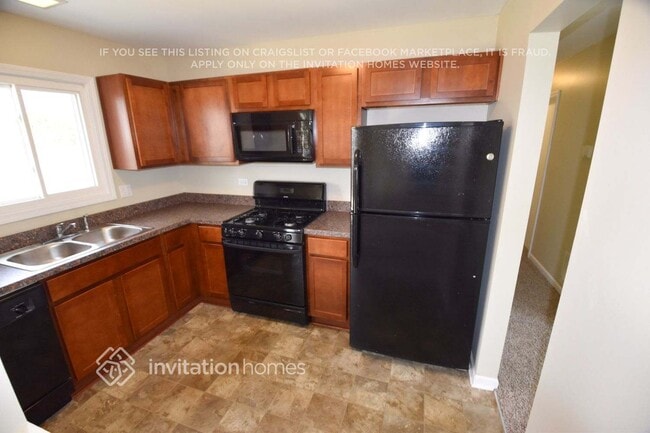 Photo - 880 Edenwood Dr