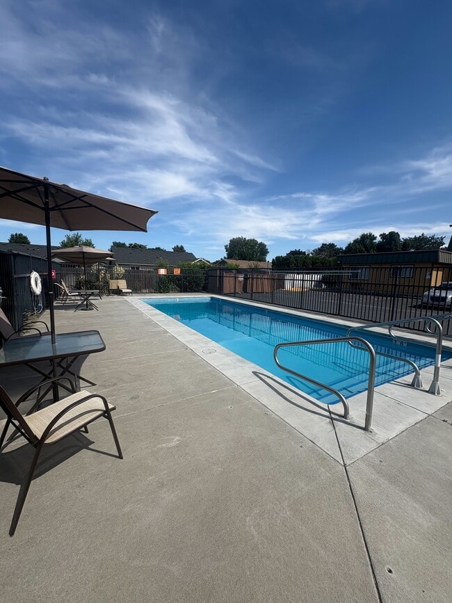 Photo - Kamiakin Apartments in Kennewick WA