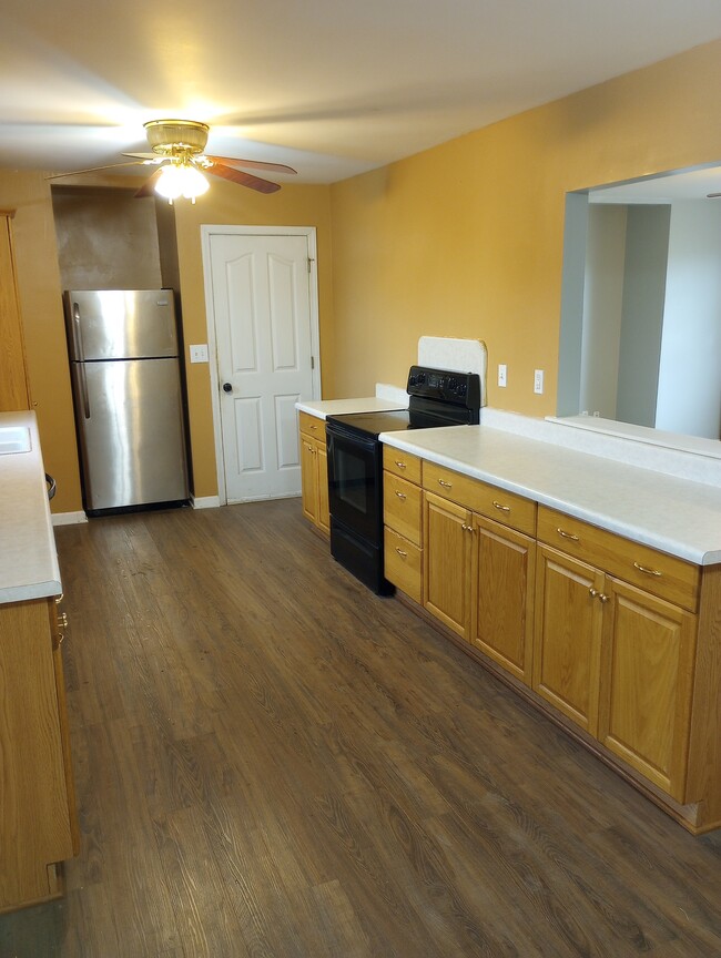 Photo - 24 NW 525th Rd