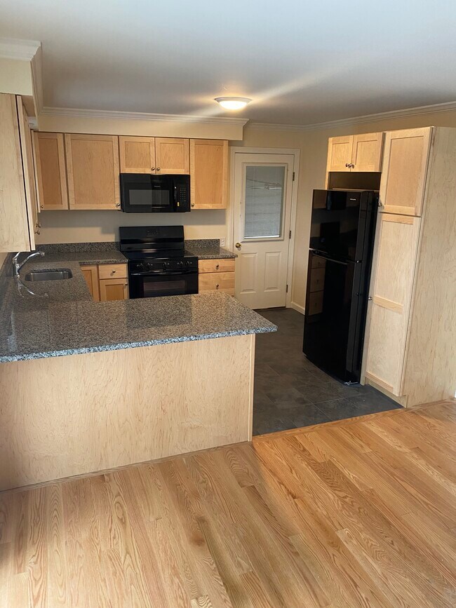 Building Photo - 86 Jericho Rd Rental